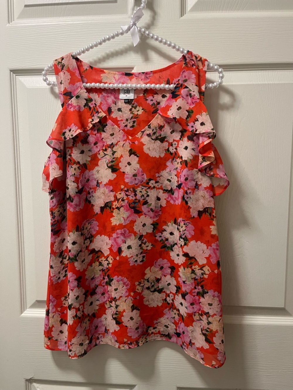 Cabi Lush Cold Shoulder‎ Floral Red & Pink Ruffle Sleeve Blouse Size Medium
